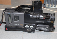 Sony CCD V200E